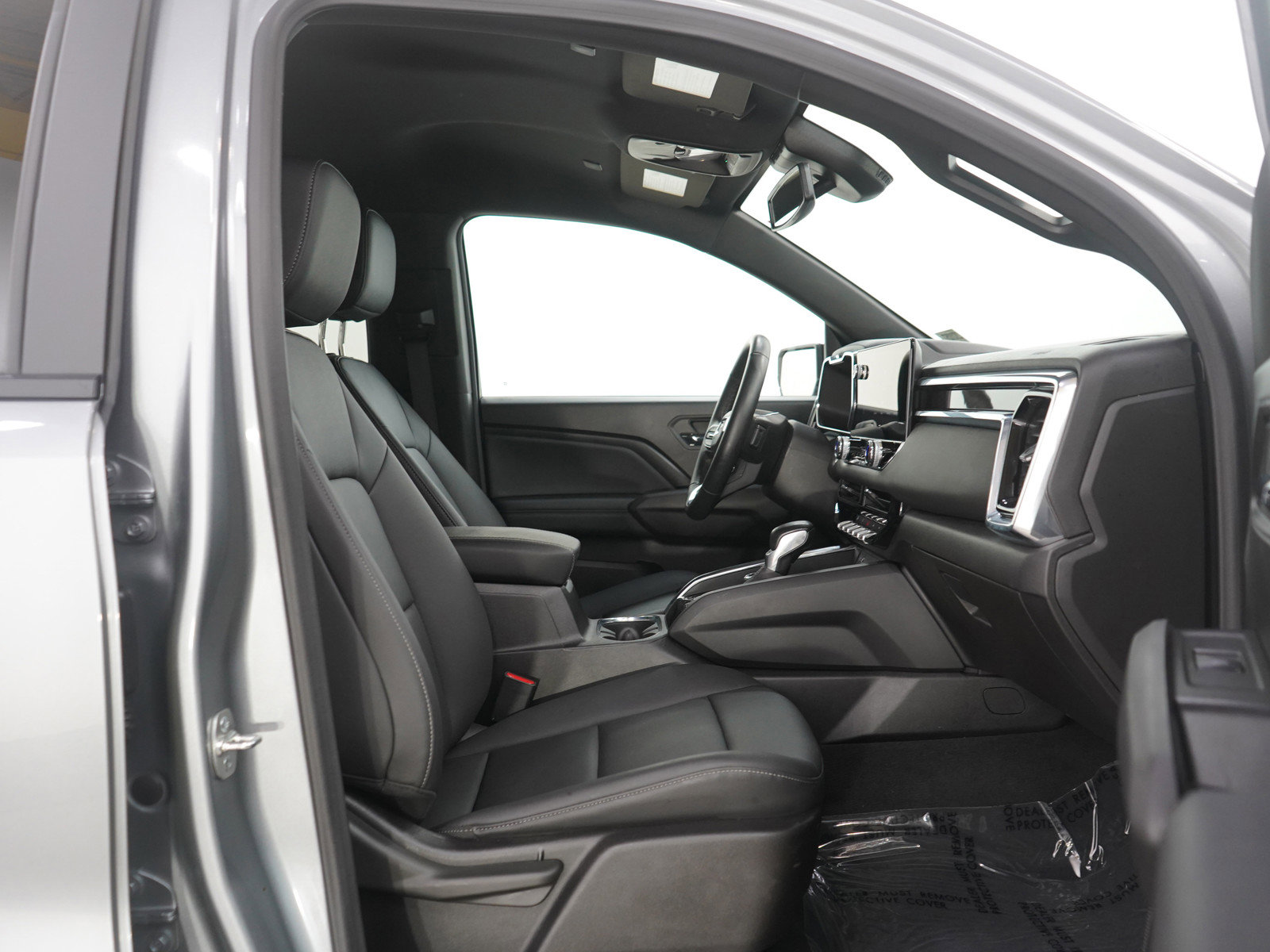 Used 2025 GMC Canyon Elevation w/ Convenience Package image 11