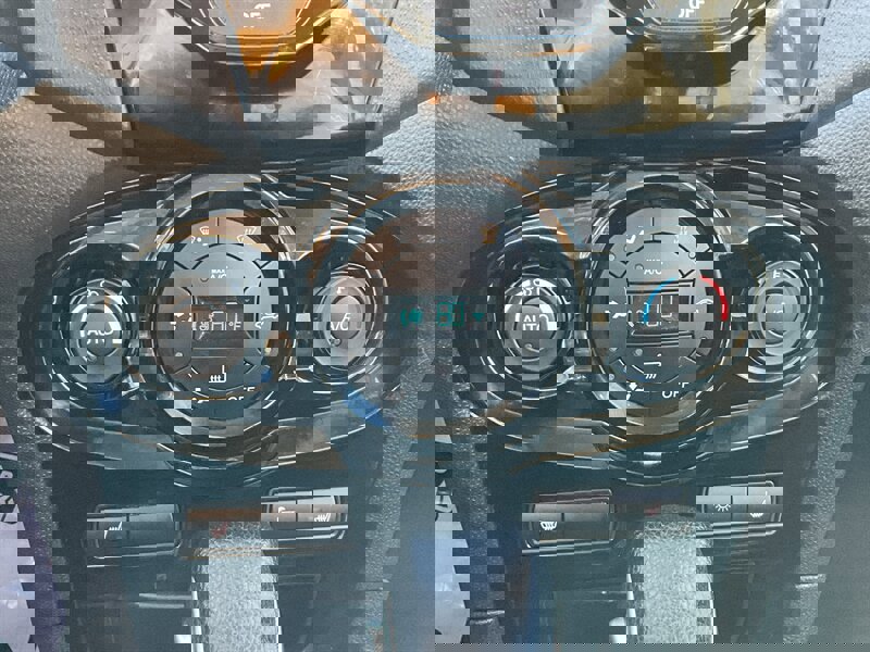 Used 2016 Ford Fiesta SE w/ Equipment Group 201A image 17