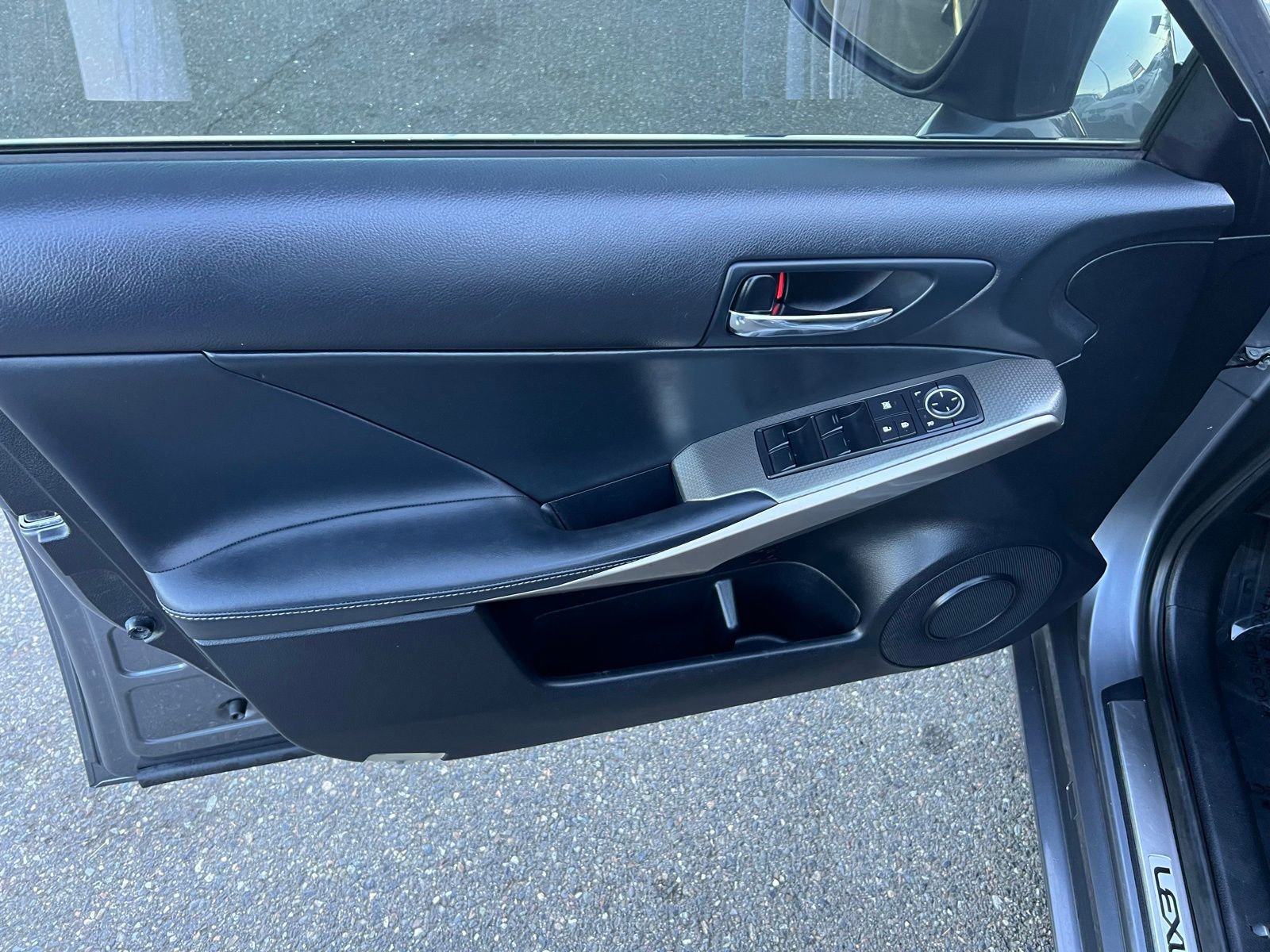 Used 2016 Lexus IS 300 AWD w/ F Sport Package image 20