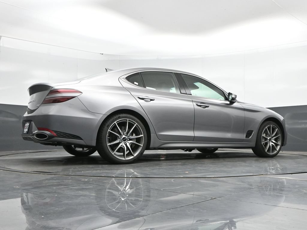 Used 2025 Genesis G70 2.5T AWD/4WD image 42
