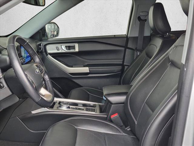 Used 2022 Ford Explorer Limited RWD image 16