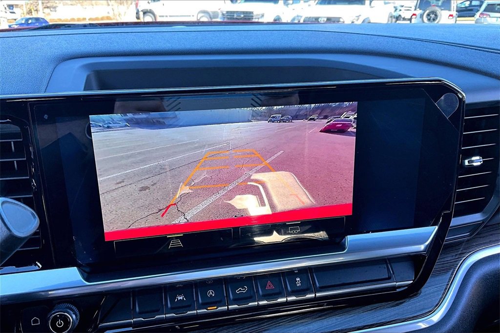 Used 2022 Chevrolet Silverado 1500 LT image 22