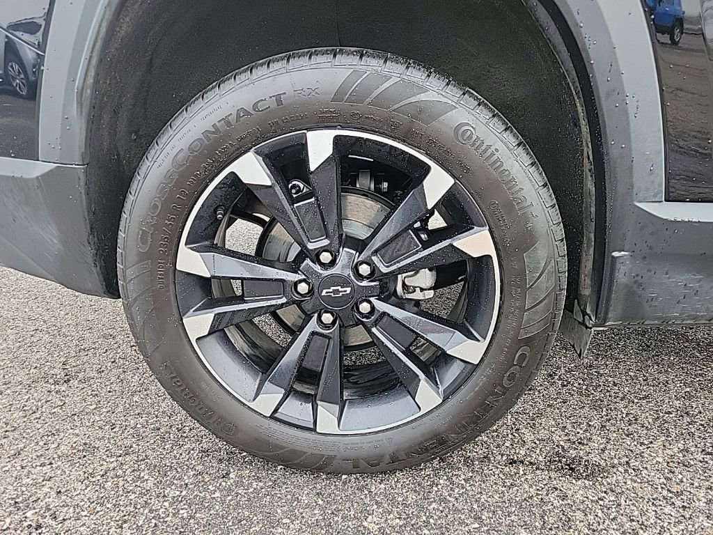 Used 2025 Chevrolet Equinox RS w/ Convenience Package III image 8