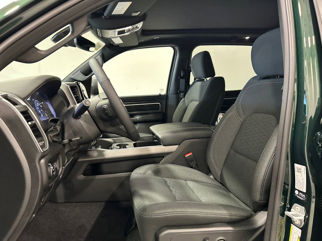 New 2026 RAM 1500 4x4 Crew Cab image 15