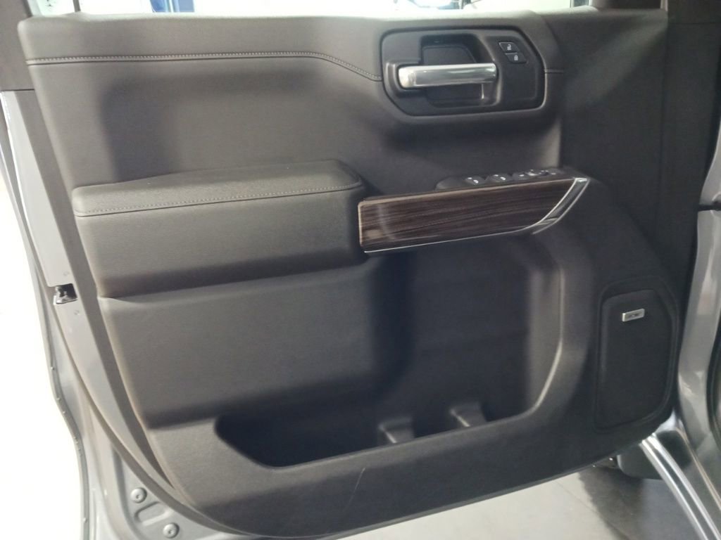 Used 2020 Chevrolet Silverado 1500 RST w/ All-Star Edition image 4