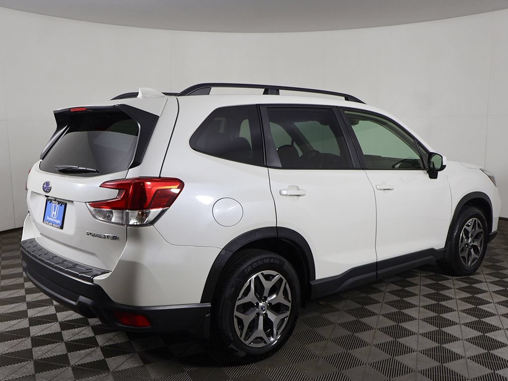 Used 2021 Subaru Forester Premium w/ Popular Package #1 AWD/4WD image 10
