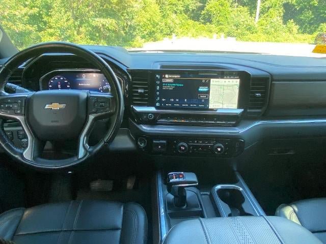 Used 2023 Chevrolet Silverado 1500 High Country w/ Technology Package AWD/4WD image 13