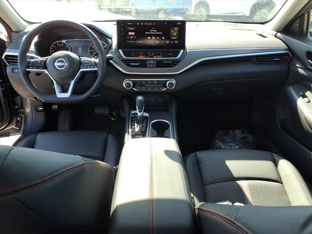 New 2026 Nissan Altima 2.5 SR FWD image 28
