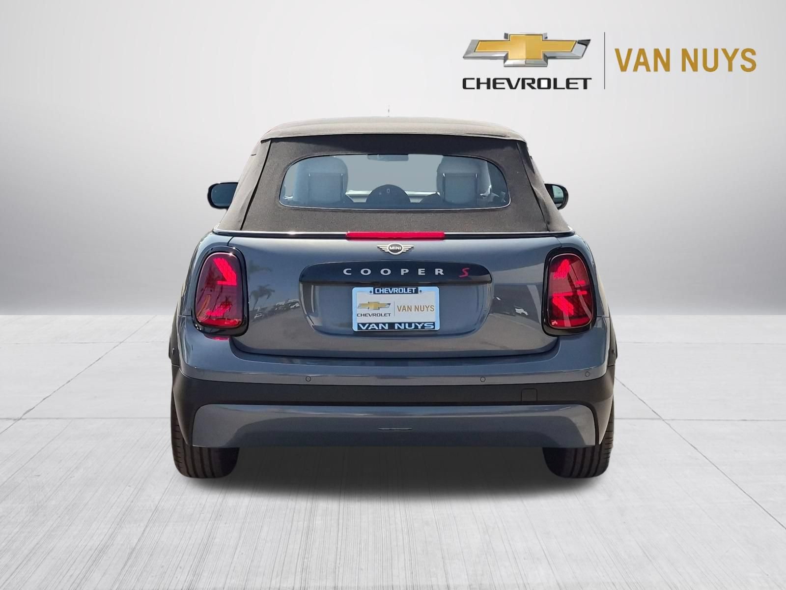 Used 2025 MINI Cooper S FWD image 6