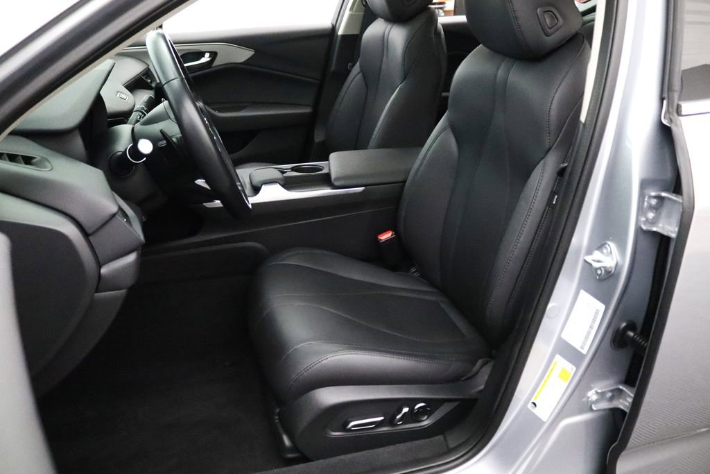 Certified 2023 Acura TLX FWD image 9