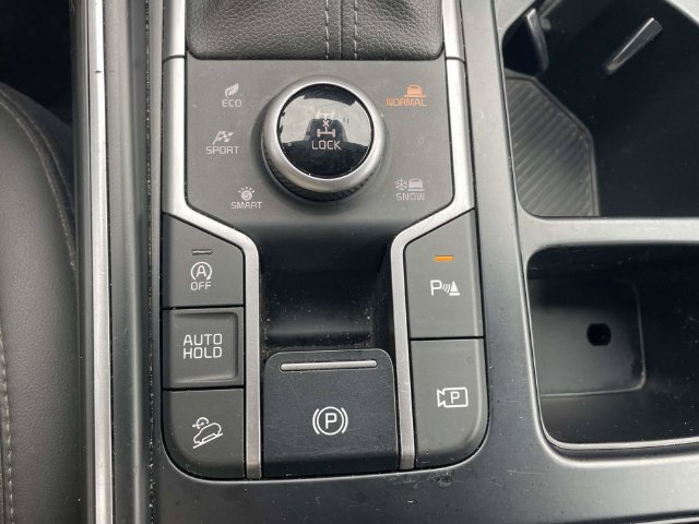 Used 2024 Kia Sorento S AWD/4WD image 30