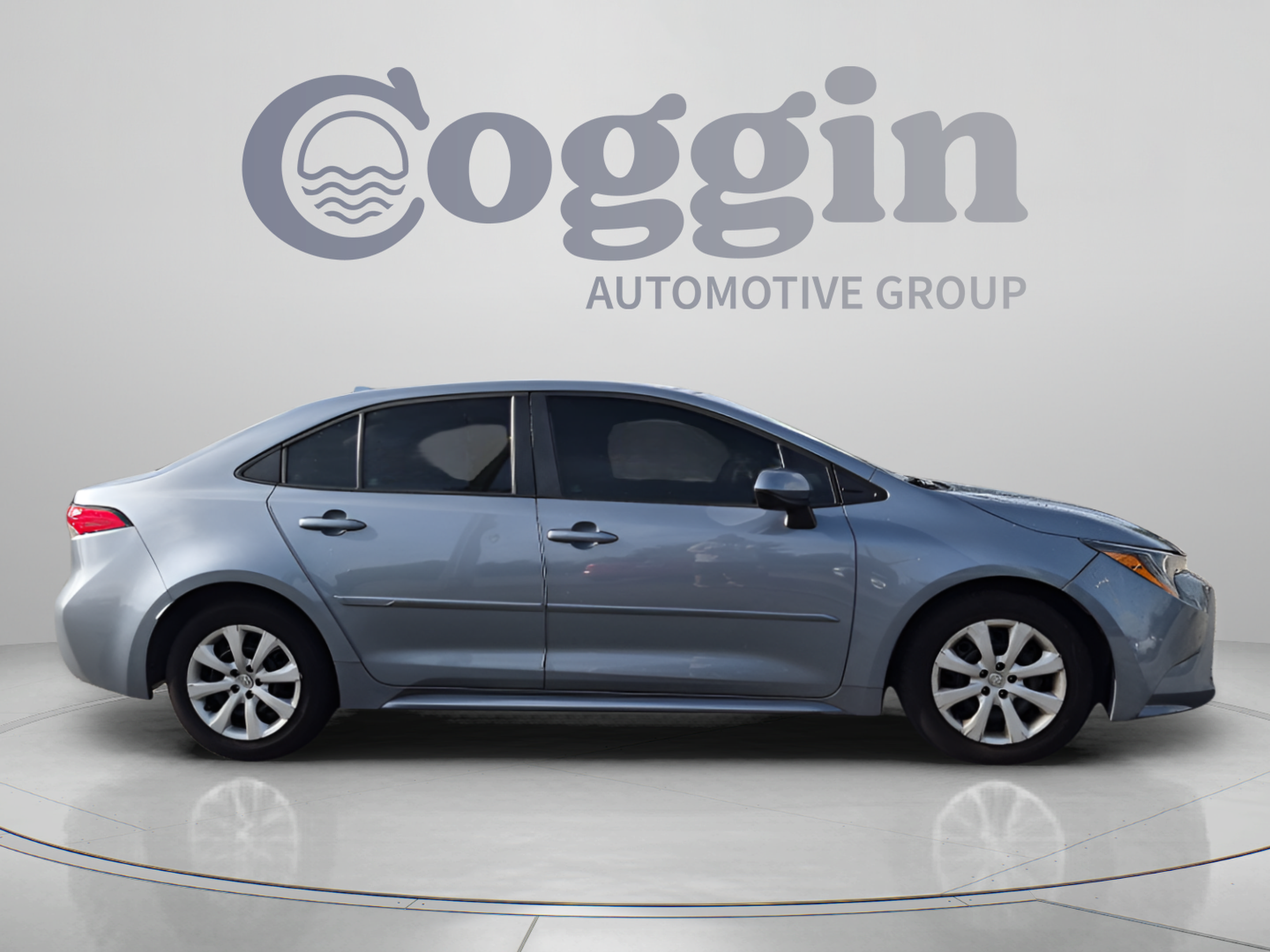 Used 2023 Toyota Corolla LE FWD image 7