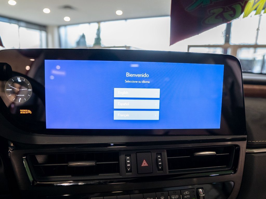 New 2025 Lexus ES 350 w/ Premium Package image 25