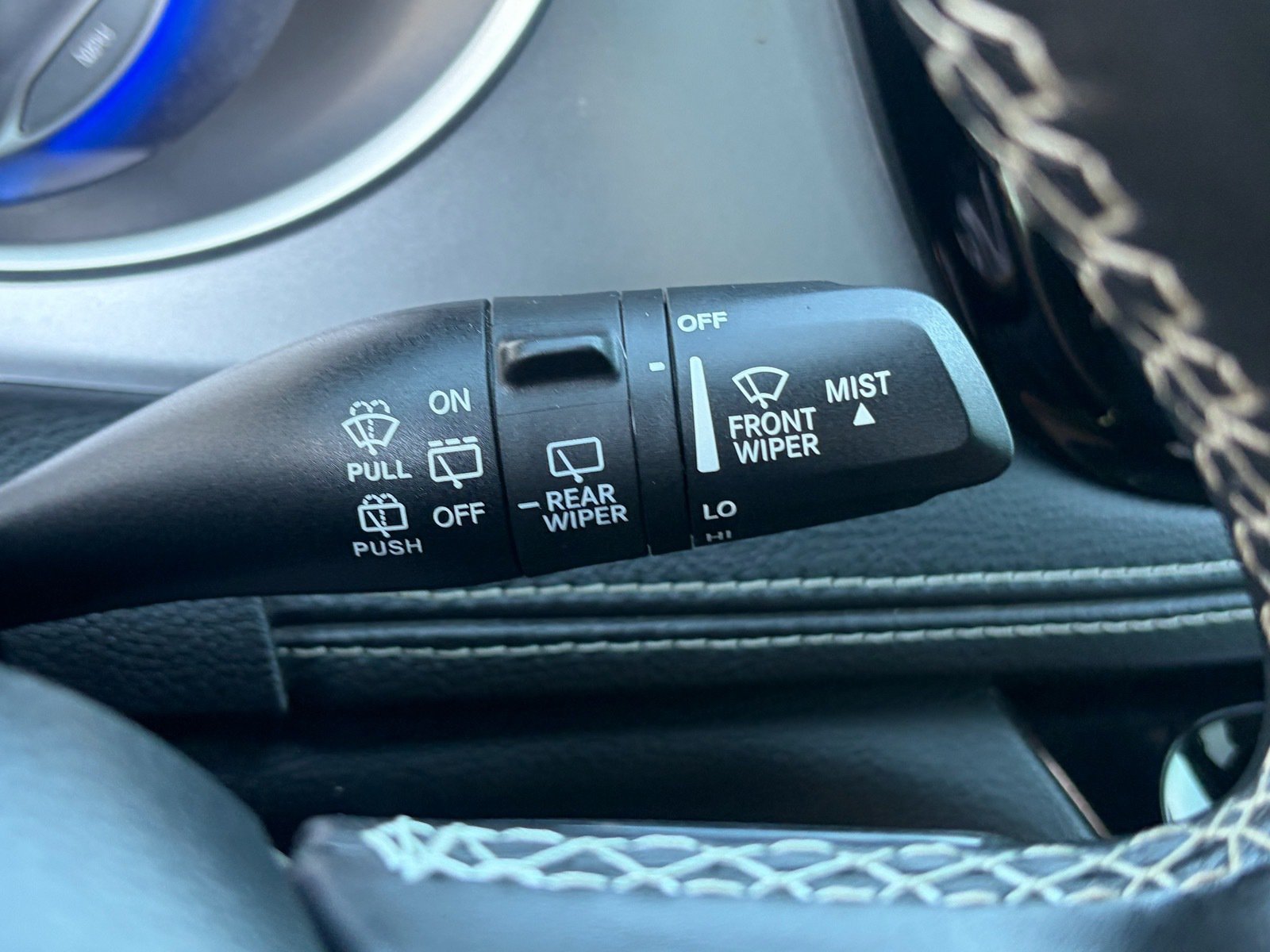 Used 2021 Chrysler Pacifica Touring w/ S Appearance Package FWD image 19