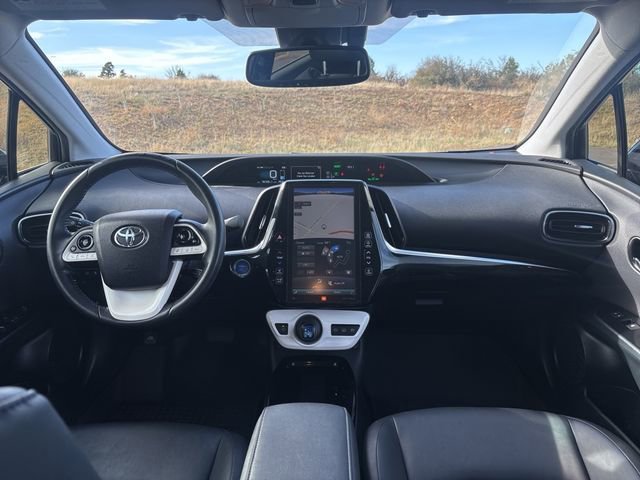 Used 2017 Toyota Prius Prime Advanced w/ Carpet Mat Package image 18