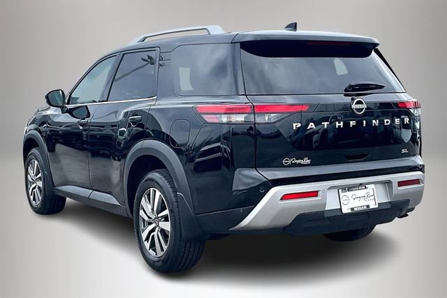 Certified 2025 Nissan Pathfinder SL w/ Cargo Package image 4