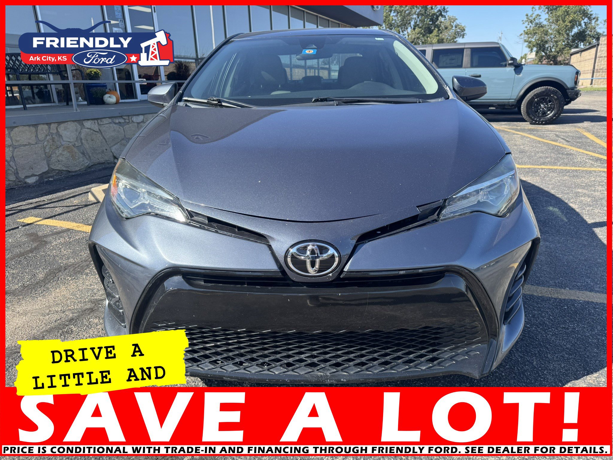 Used 2018 Toyota Corolla LE image 8