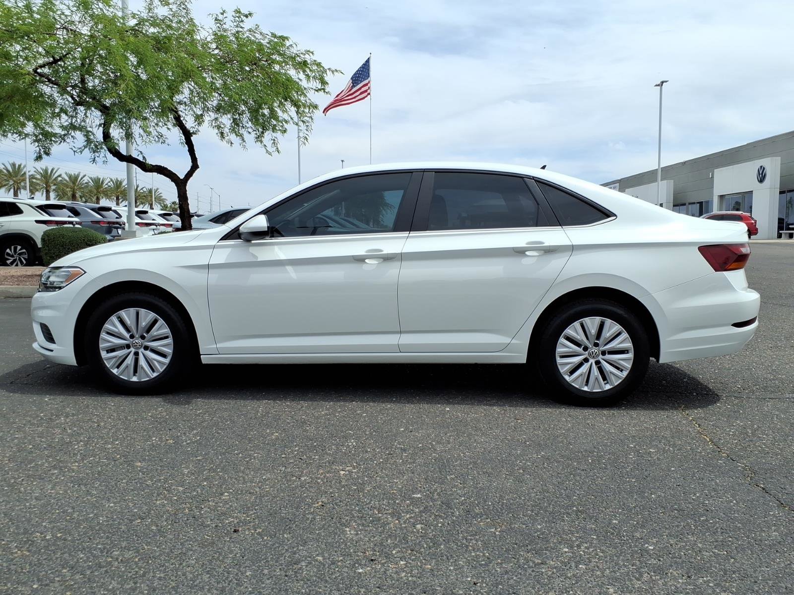 Used 2019 Volkswagen Jetta S image 4