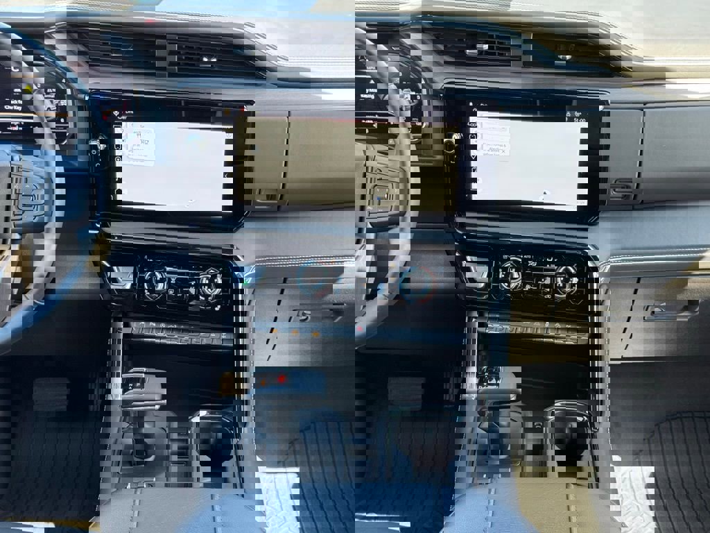 Used 2025 GMC Sierra 1500 AT4X w/ AT4X AEV Edition image 33