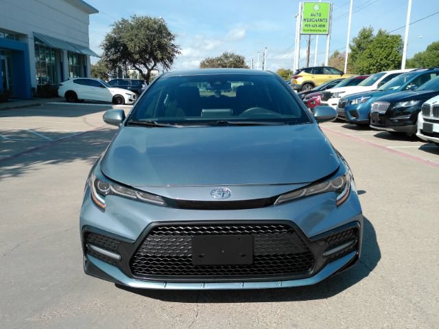 Used 2020 Toyota Corolla SE FWD image 2