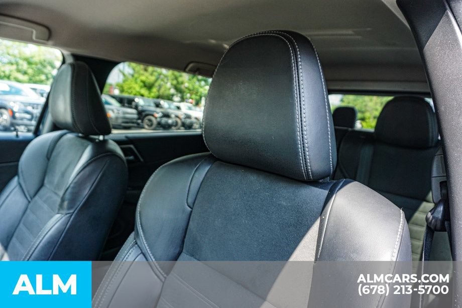Used 2024 Mitsubishi Outlander SE FWD image 18