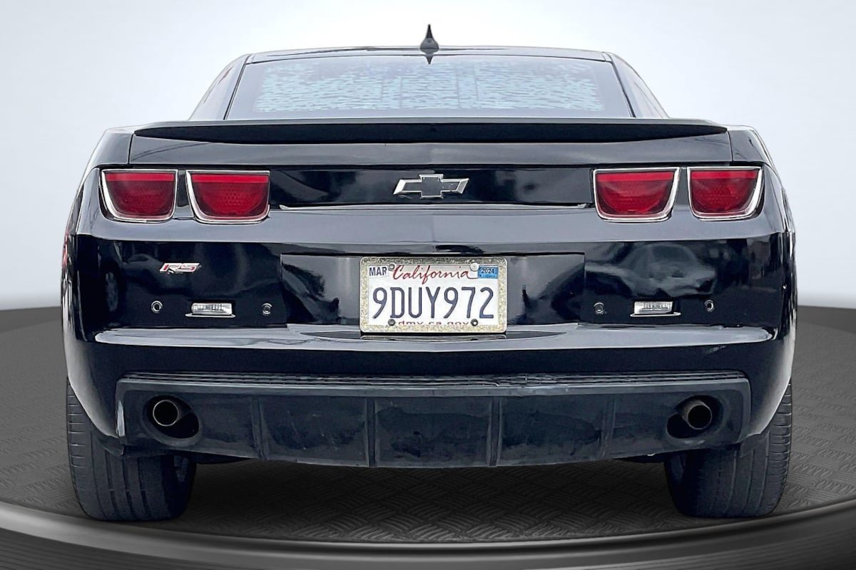 Used 2010 Chevrolet Camaro LT w/ RS Package RWD image 4