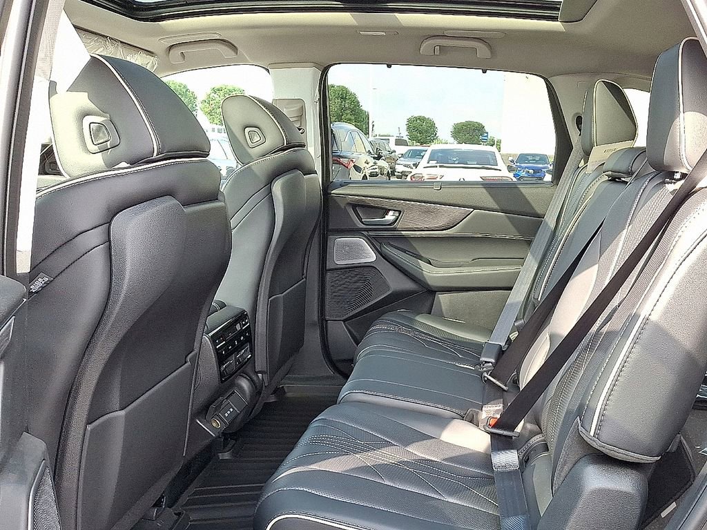 New 2026 Acura MDX SH-AWD w/ Advance Package image 6