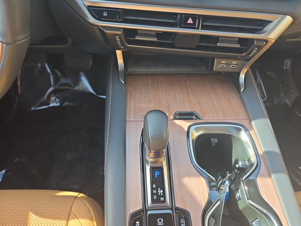 Used 2024 Lexus RX 350 Premium image 11