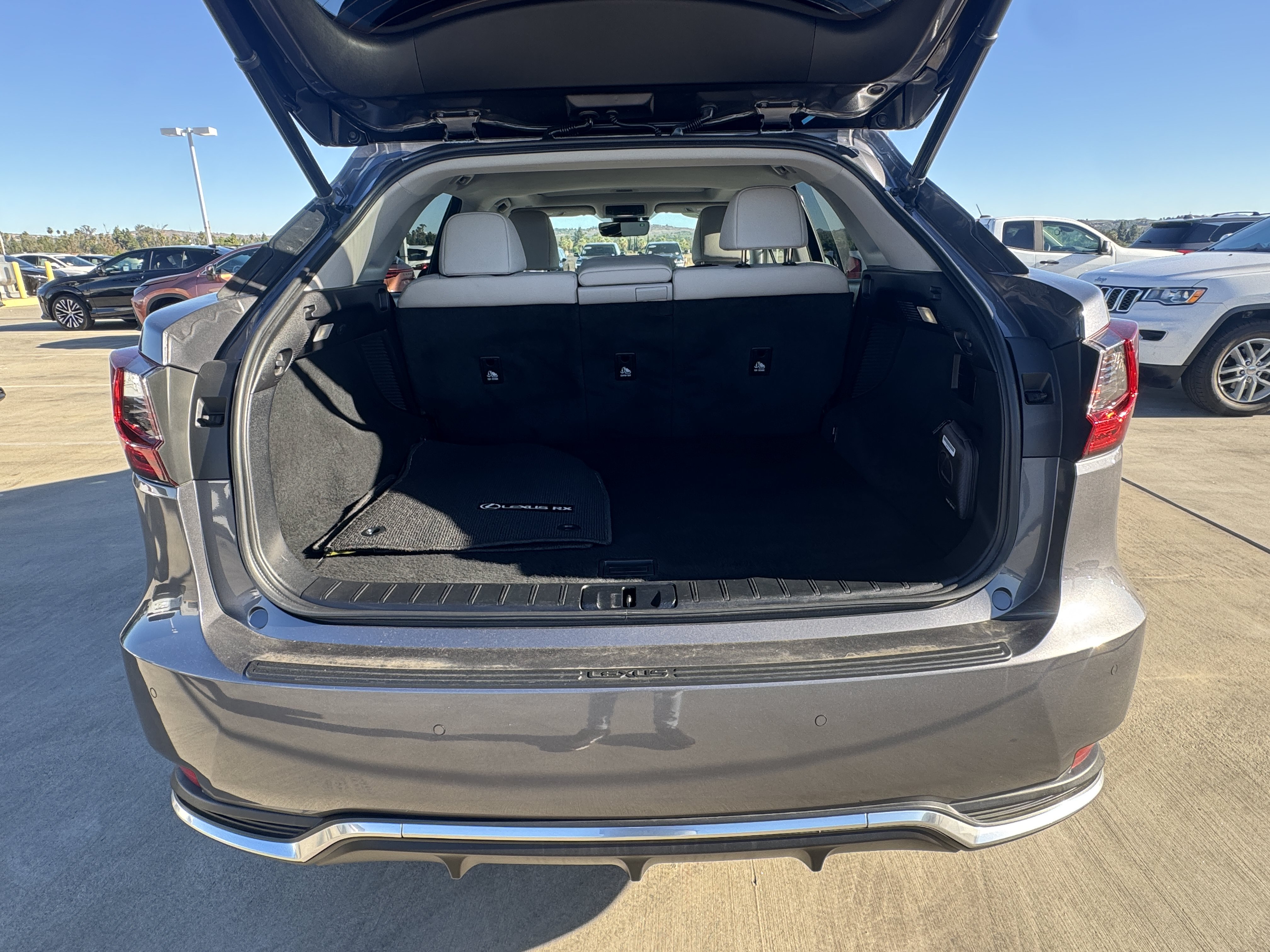 Certified 2022 Lexus RX 450h AWD w/ Premium Package image 16
