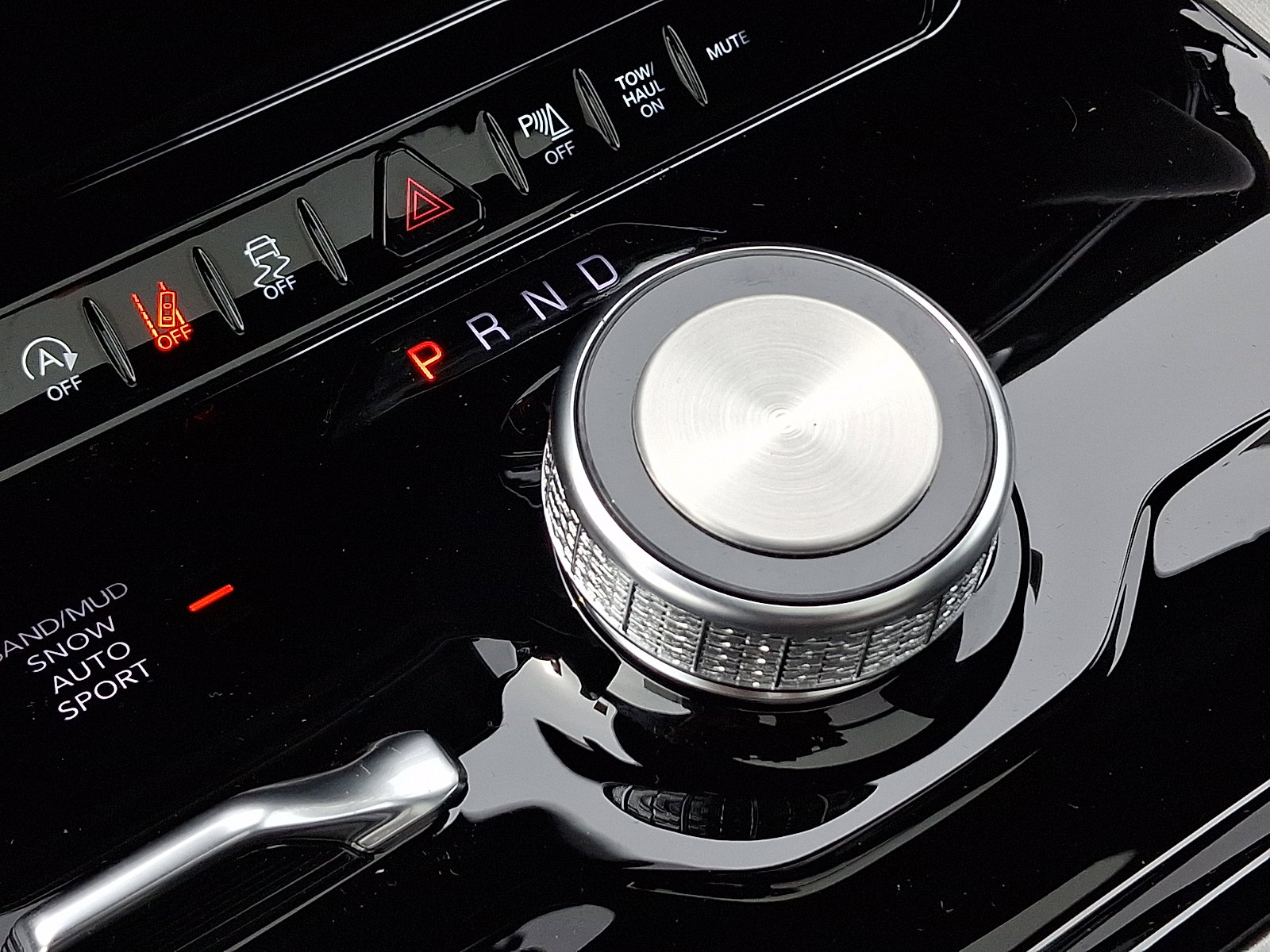 New 2026 Jeep Grand Wagoneer L Limited AWD/4WD image 11