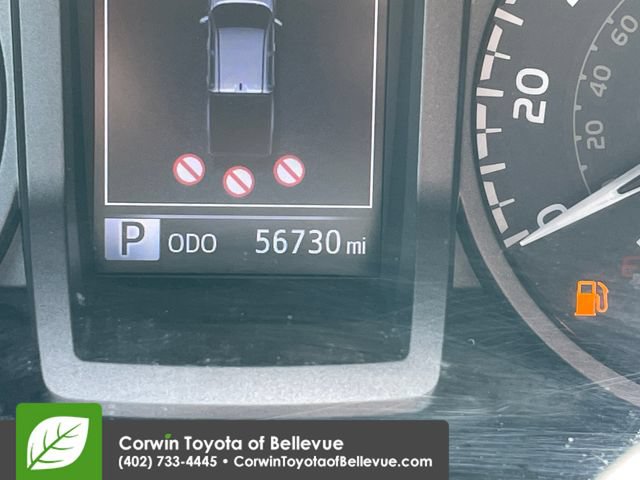 Used 2018 Toyota Tacoma TRD Sport AWD/4WD image 10