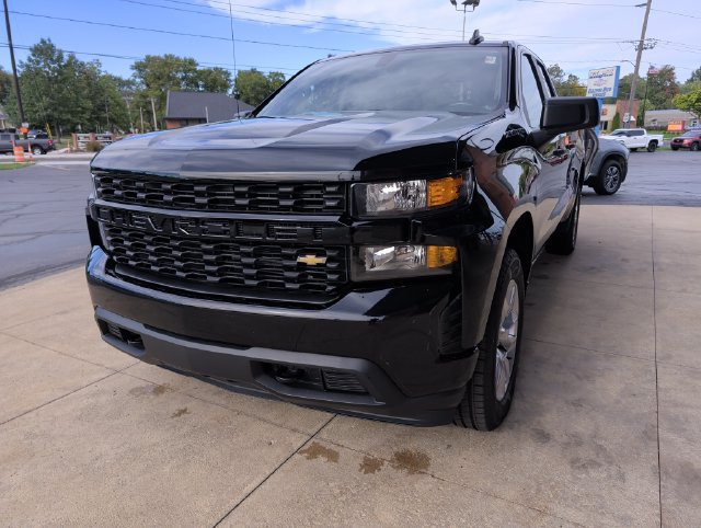 Used 2021 Chevrolet Silverado 1500 Custom AWD/4WD image 4