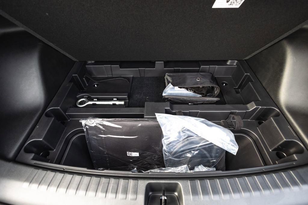 New 2026 Chevrolet Blazer EV LT image 35