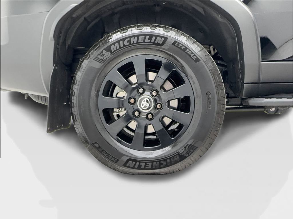 Used 2024 Toyota Land Cruiser image 14