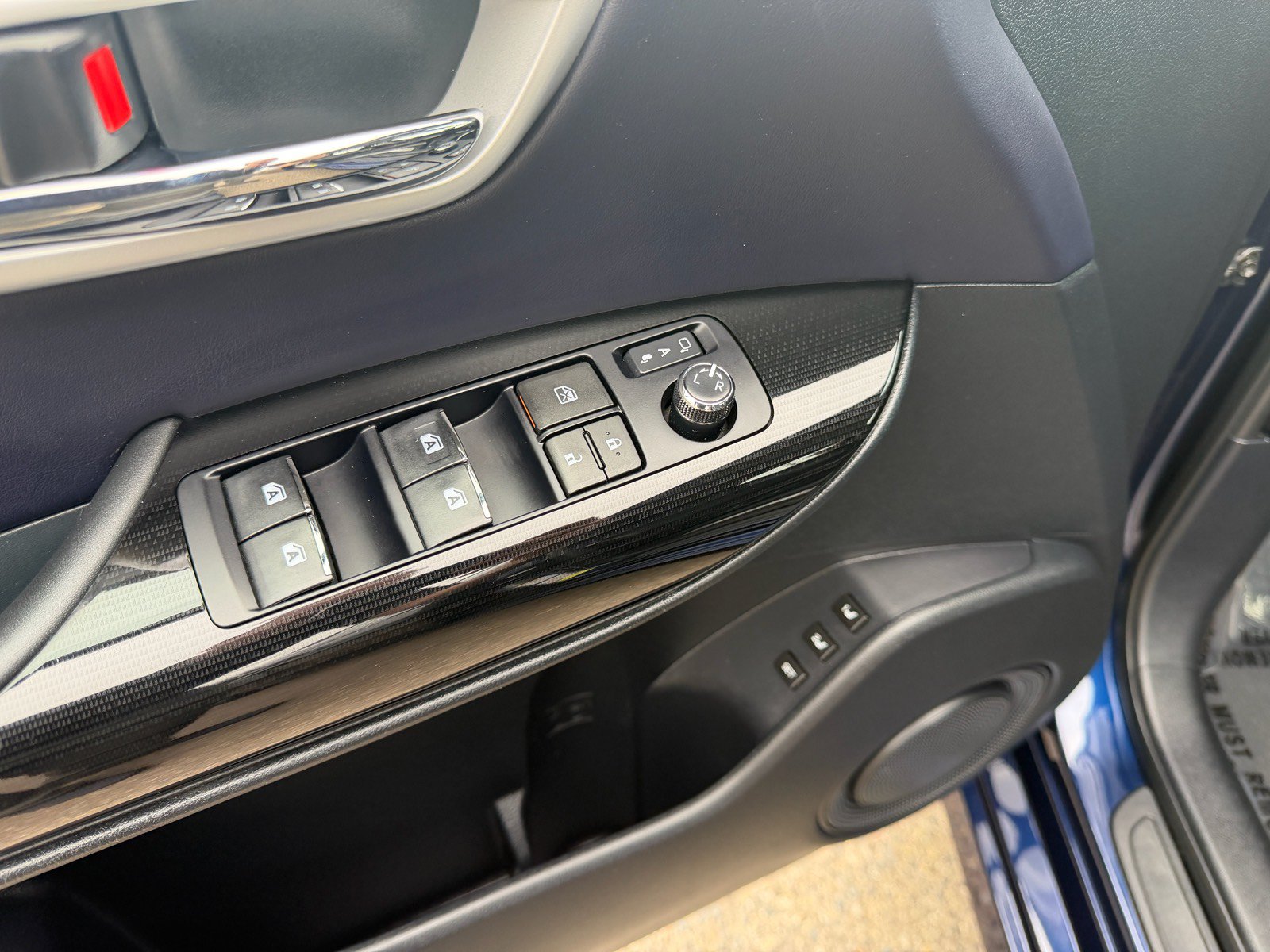 Used 2017 Toyota Mirai FWD image 19