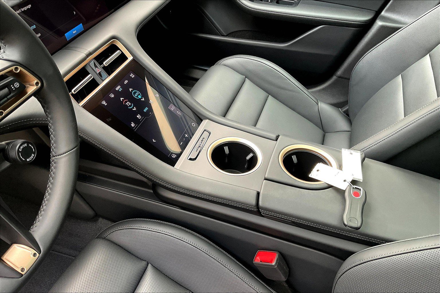 New 2025 Porsche Taycan image 10