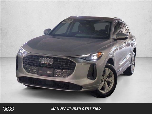 Certified 2025 Audi Q5 Premium w/ Convenience Package image 1