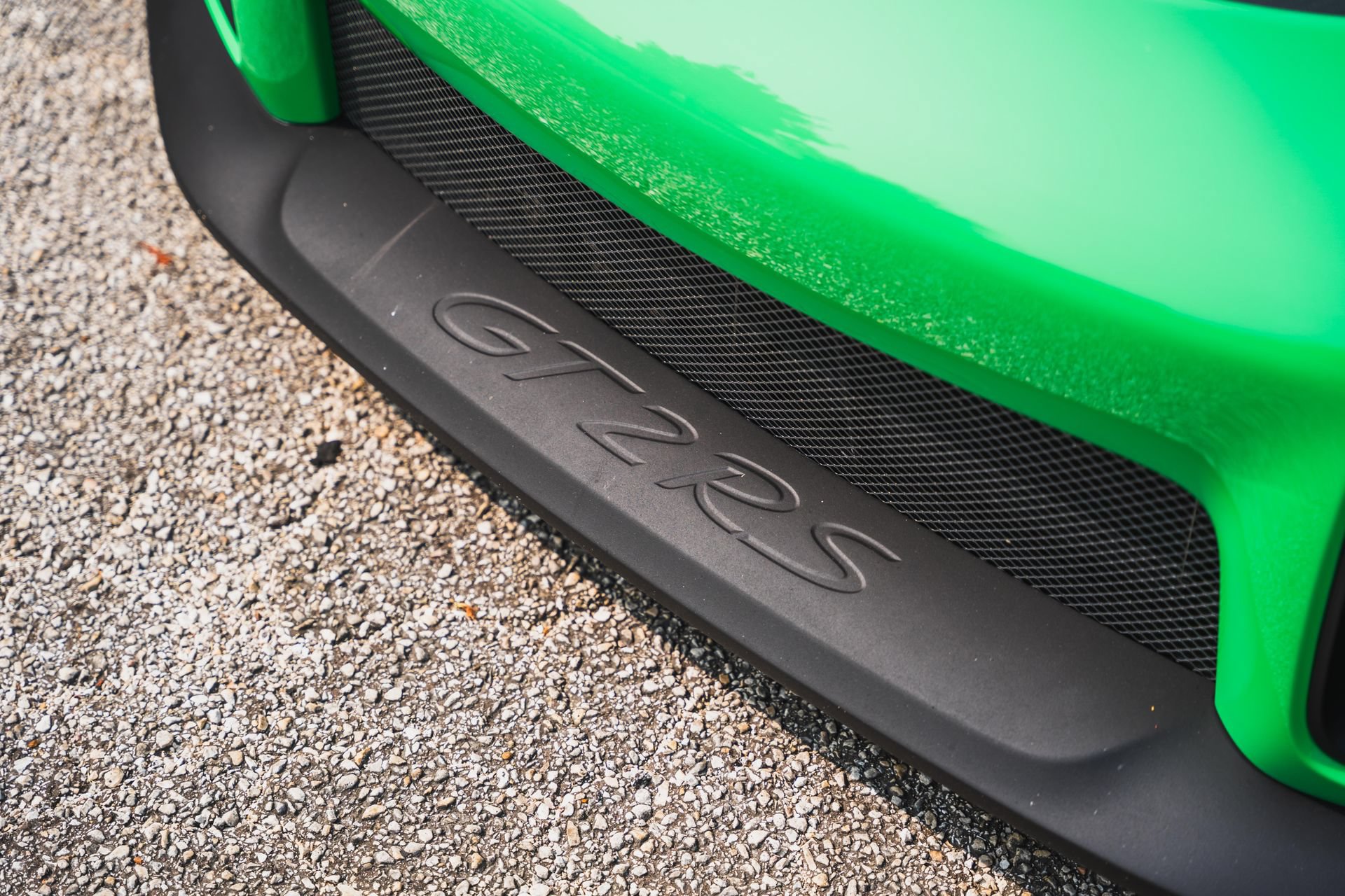 Used 2018 Porsche 911 GT2 RS RWD image 12
