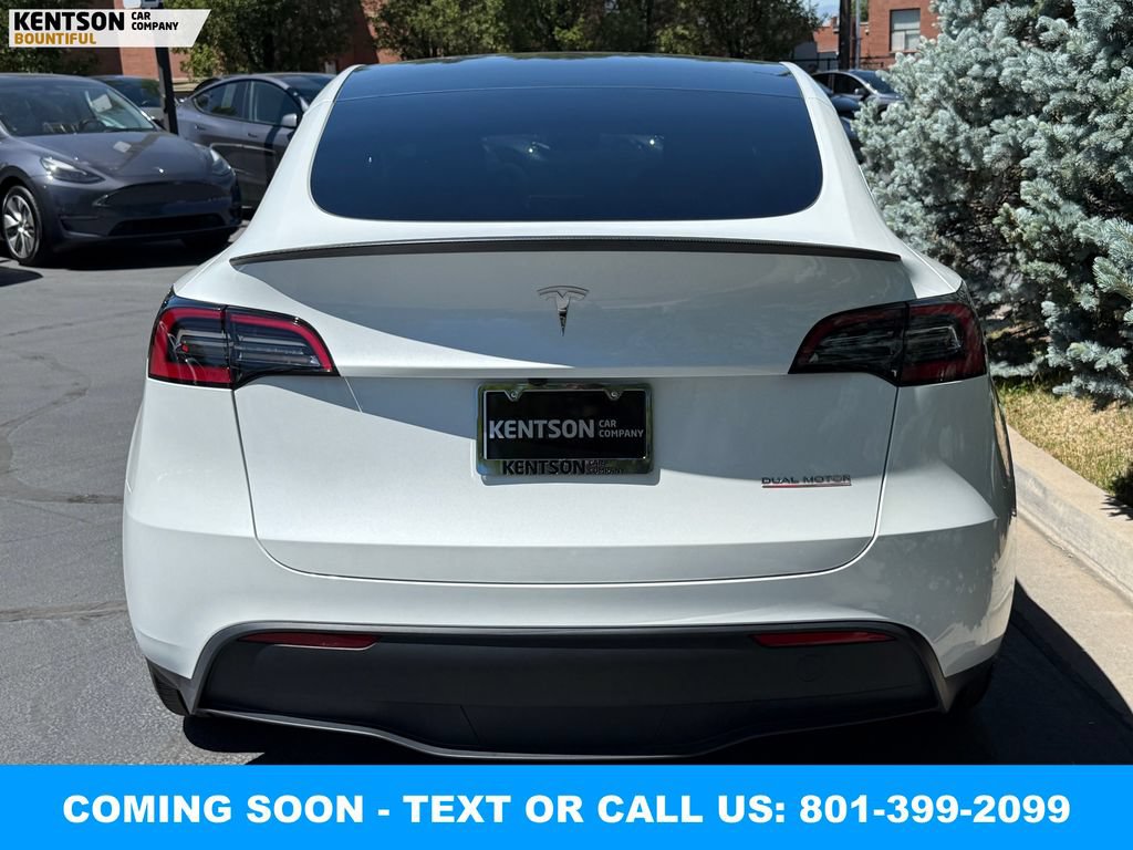 Used 2024 Tesla Model Y Performance AWD/4WD image 6