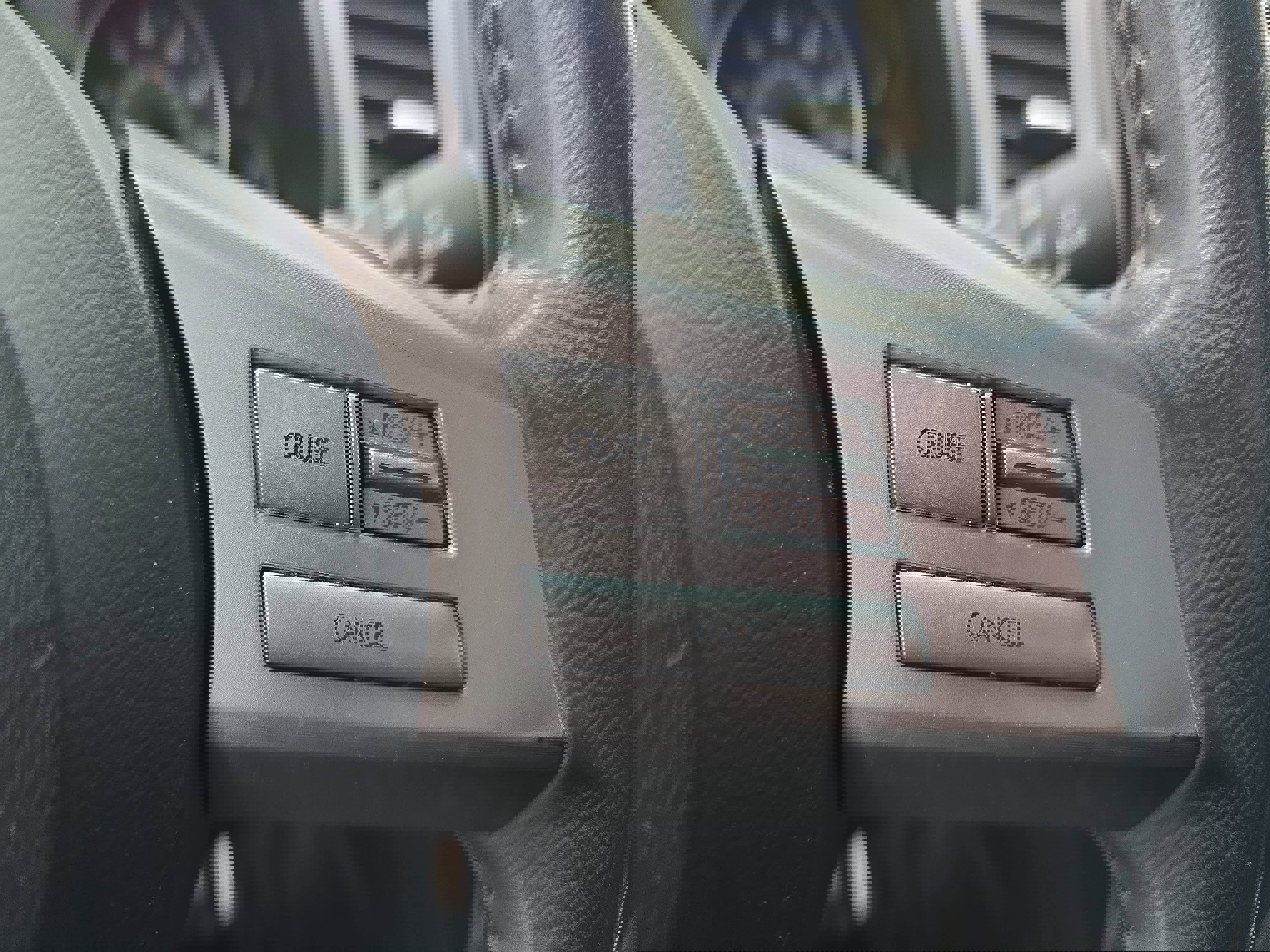 Used 2011 Subaru Outback 3.6R Limited image 17