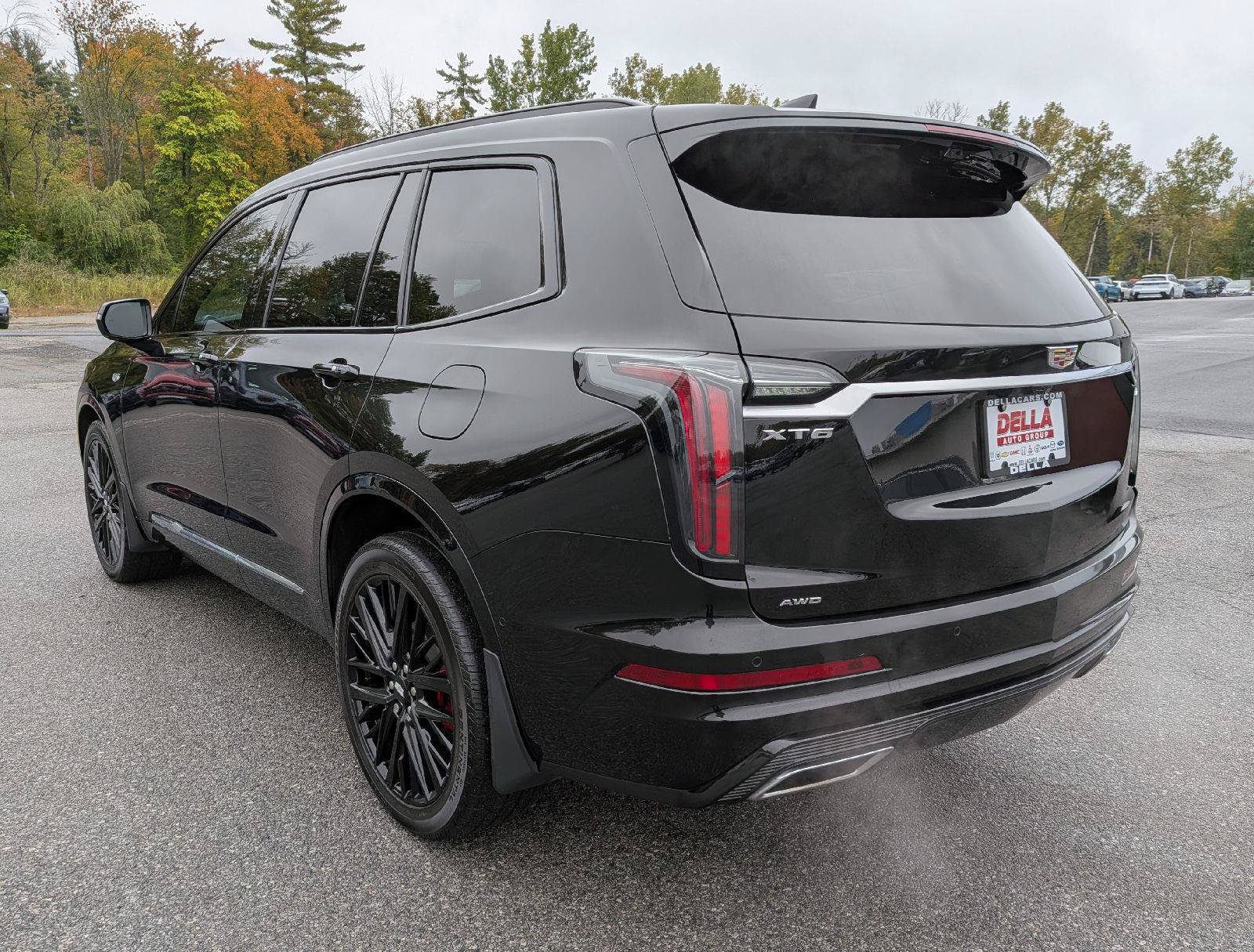 Used 2024 Cadillac XT6 Sport w/ Technology Package AWD/4WD image 7