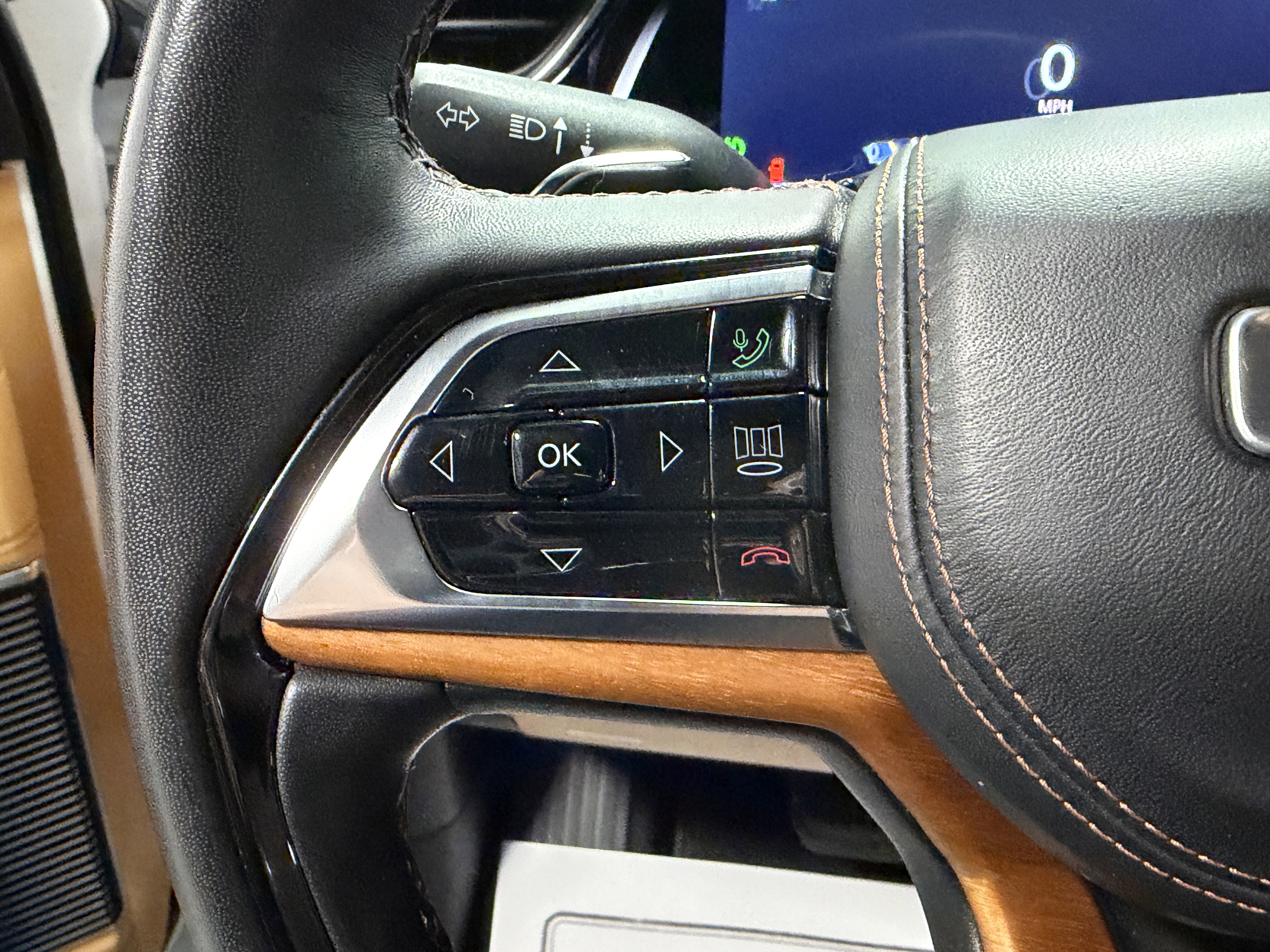 Used 2022 Jeep Grand Cherokee L Summit image 19