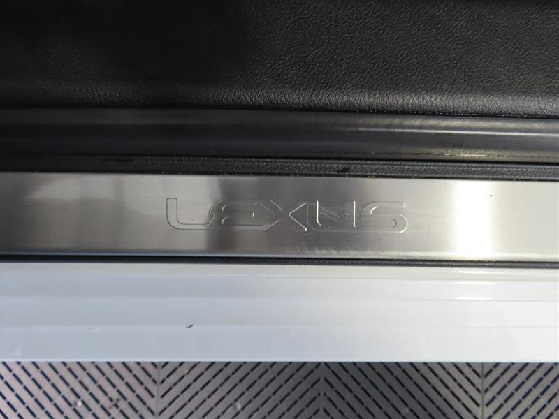 Used 2022 Lexus ES 350 F Sport image 17