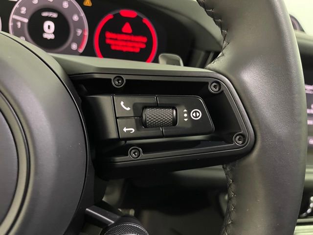 Used 2025 Porsche Cayenne GTS image 38