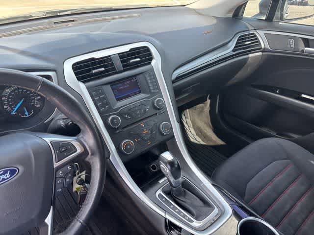 Used 2013 Ford Fusion SE FWD image 20
