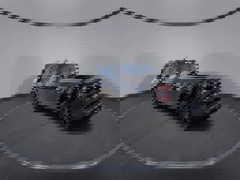 New 2025 Ford Maverick Lariat w/ Black Appearance Package image 6