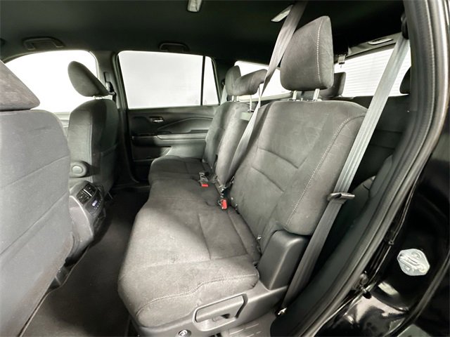 Used 2022 Honda Pilot Sport image 25