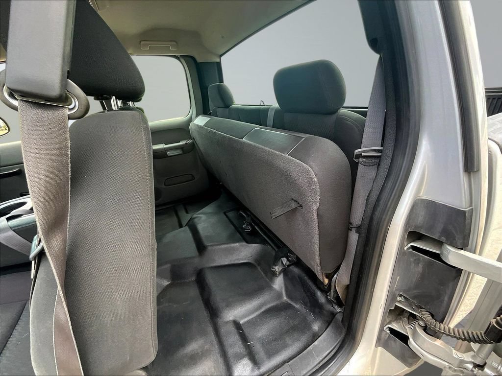 Used 2011 GMC Sierra 1500 W/T RWD image 18
