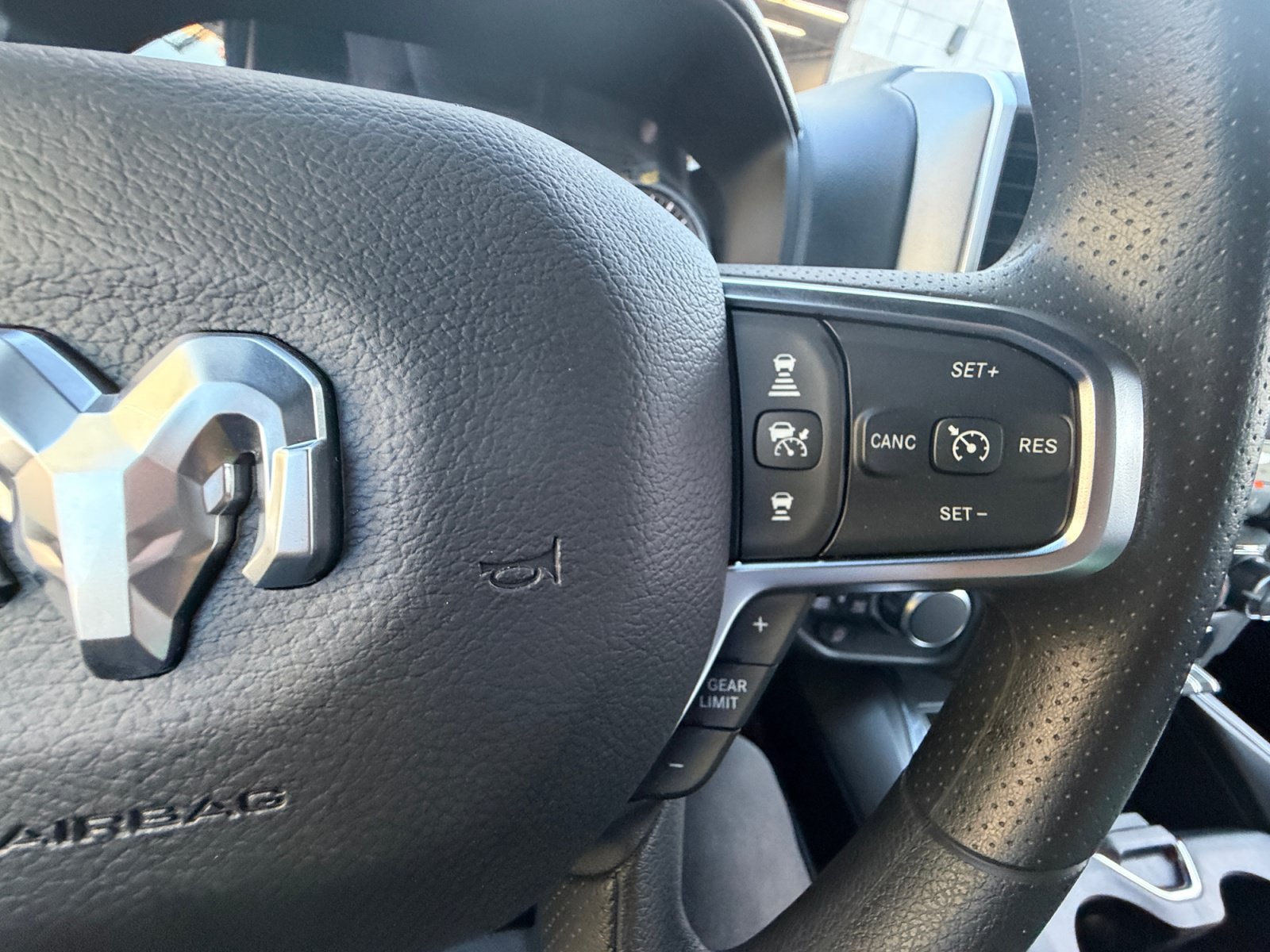 New 2026 RAM 1500 Express AWD/4WD image 26