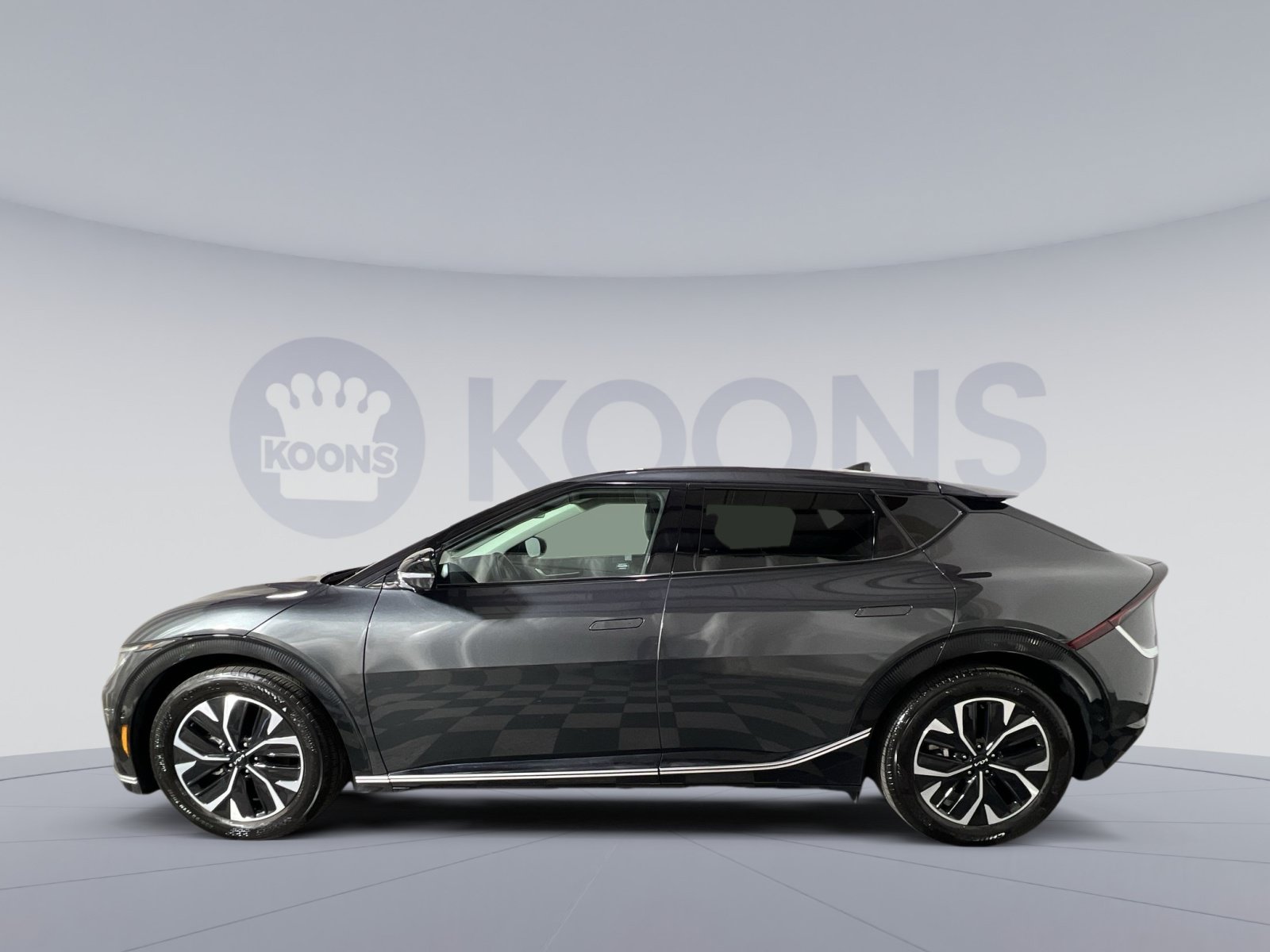 Used 2024 Kia EV6 Wind w/ Wind Technology Package AWD/4WD image 2
